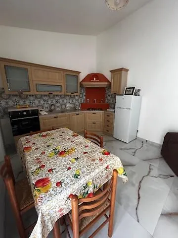 House Tea Apartment Syracuse Italy